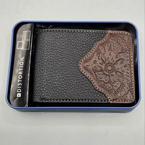 Distortion men's Bifold Wallet, Black and Brown,Credit ID Holder. NWT